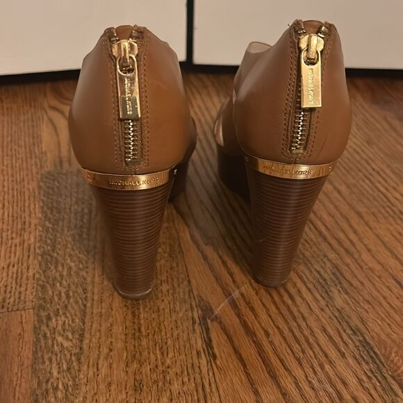 Michael Michael Kors Leather Platform Wedge Sandal Size 8 - Picture 4 of 6